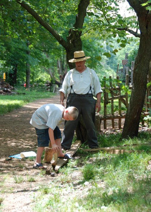 IN Lincoln Boyhood – splitting rails – NPS IN Lincoln Boyhood - splitting rails - NPS